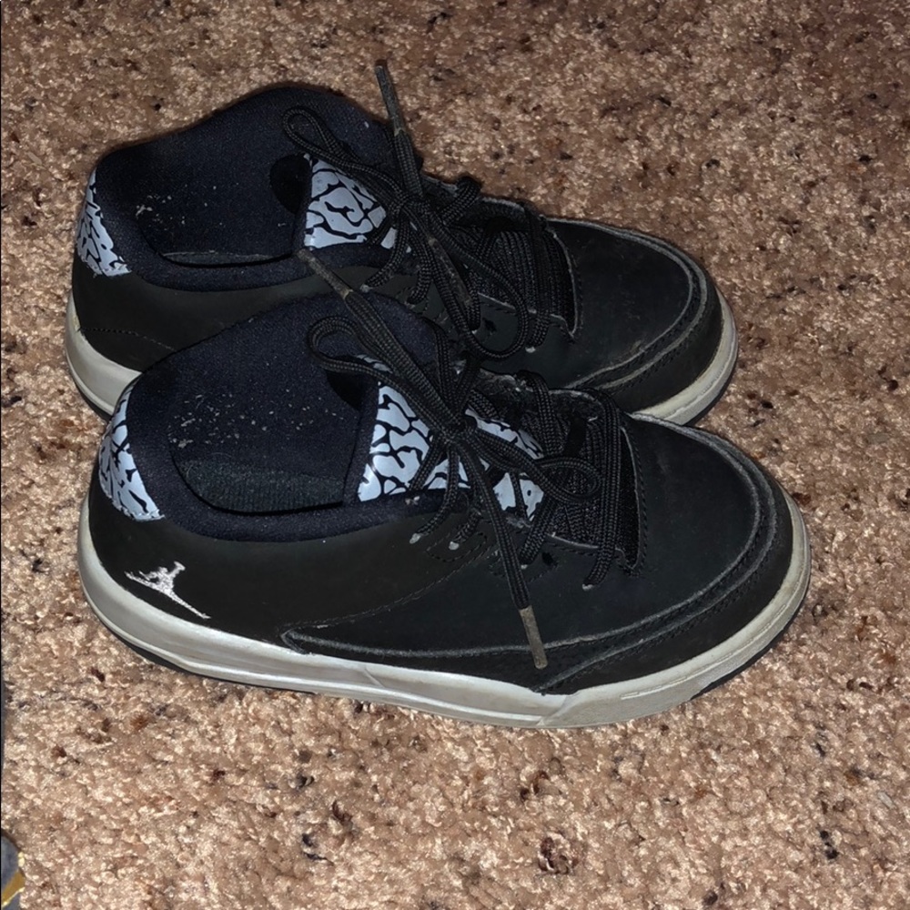 Jordan black and gray sneakers